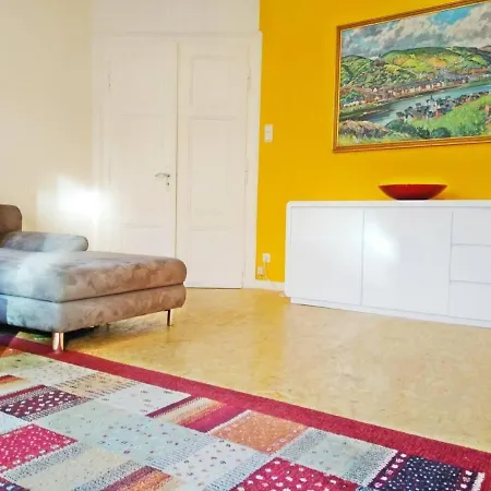 2bed Old Town Sleeps 6 - Rooftop Terrace Wifi *