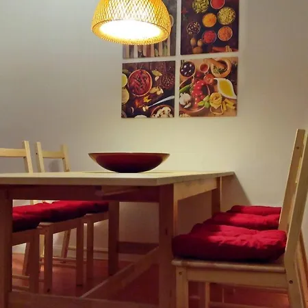 Mediterranes Wohnambiente In Bester Altstadtlage Apartamento