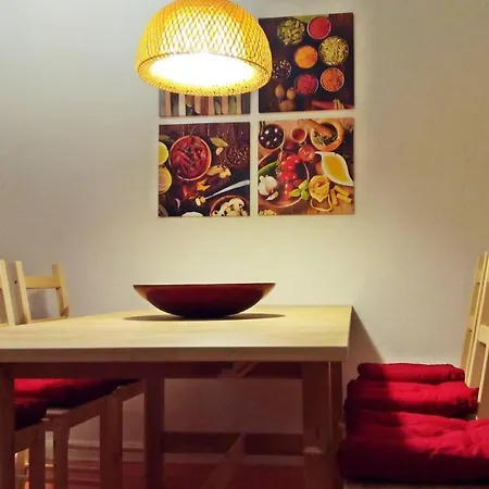 2bed Old Town Sleeps 6 - Rooftop Terrace Wifi *