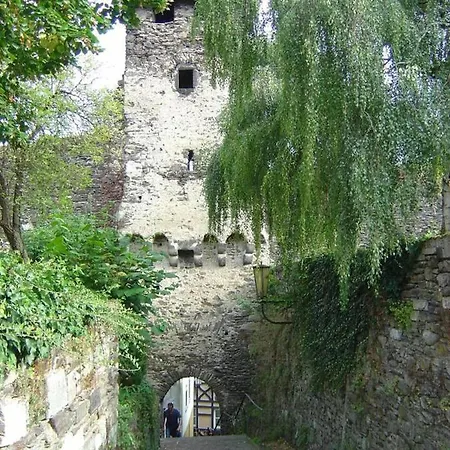Mediterranes Wohnambiente In Bester Altstadtlage Cochem