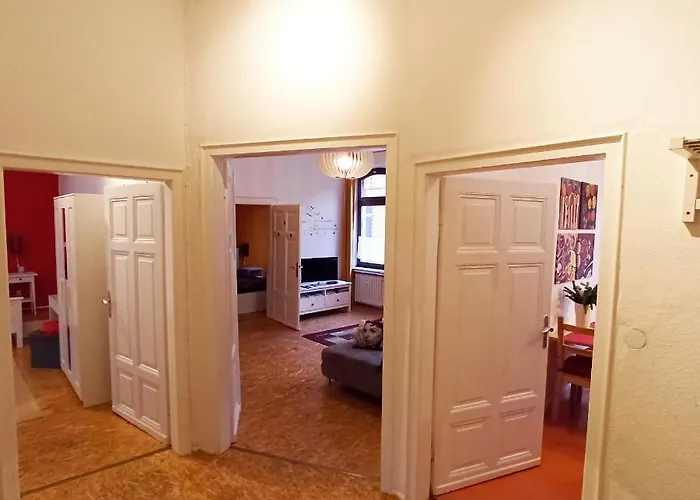 Apartment 2bed Old Town Sleeps 6 - Rooftop Terrace Wifi *